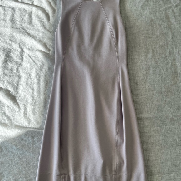 Babaton Midi Dress - Picture 2 of 3